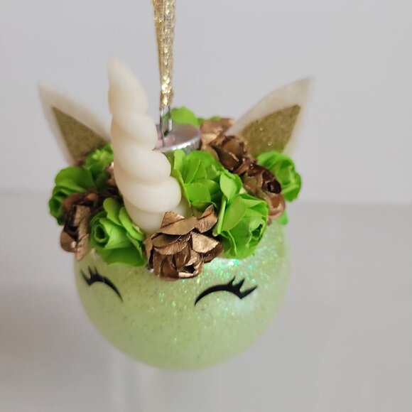 Light Tinkerbell Green Sparkle Unicorn‎ Ornament, customized with name - Picture 5 of 7